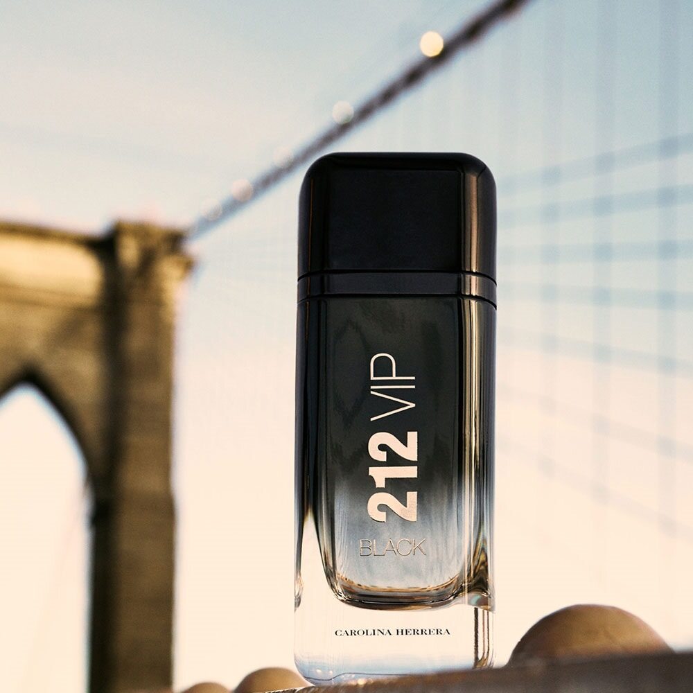 Carolina Herrera 212 VIP Black Eau de Parfum 100ml