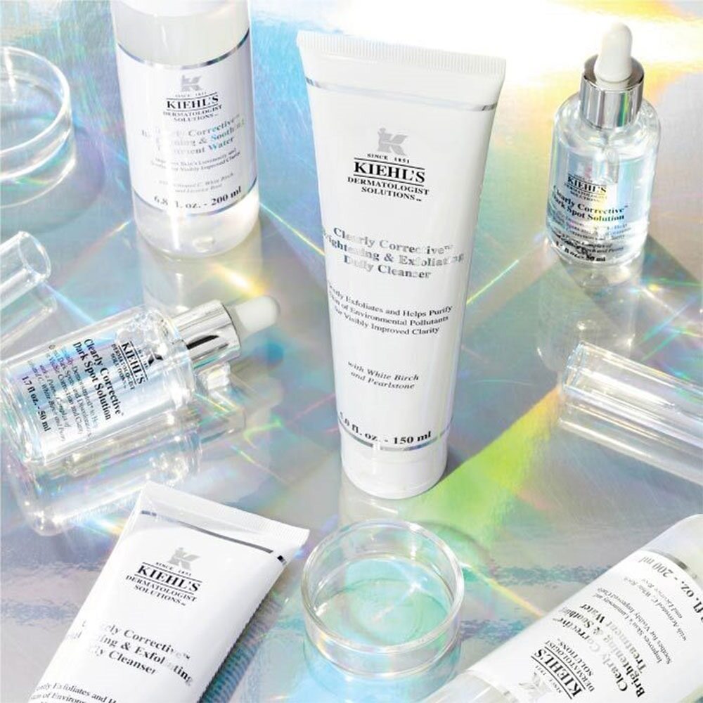 Kiehl's Clearly Corrective Brightening & Soothing Treatment Water 200ml