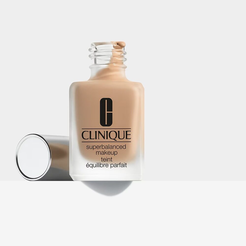 Clinique Superbalanced Makeup 30ml 07 Neutral