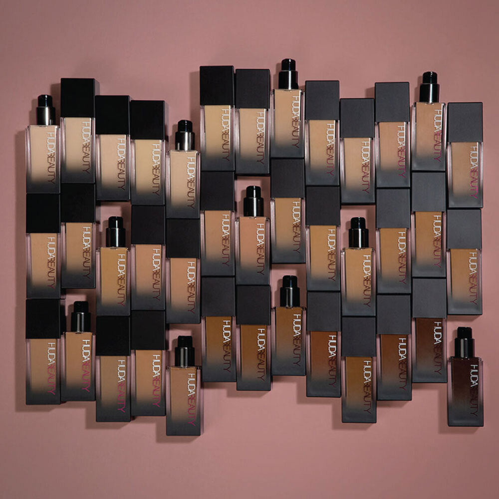 Huda Beauty #FauxFilter Luminous Matte Foundation 35ml - 230N Macaroon